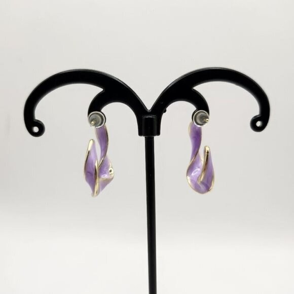 2/$15‎ Purple Twisted Enamel Earrings (NWOT) - Picture 2 of 3